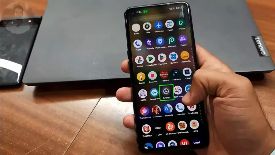 realme mobile phone features